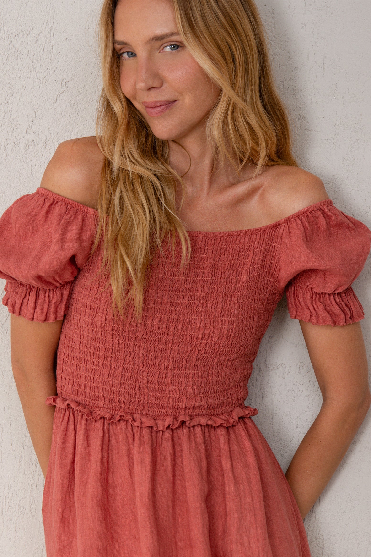 VESTIDO CATALINA // LINO ROSADO // ON DEMAND