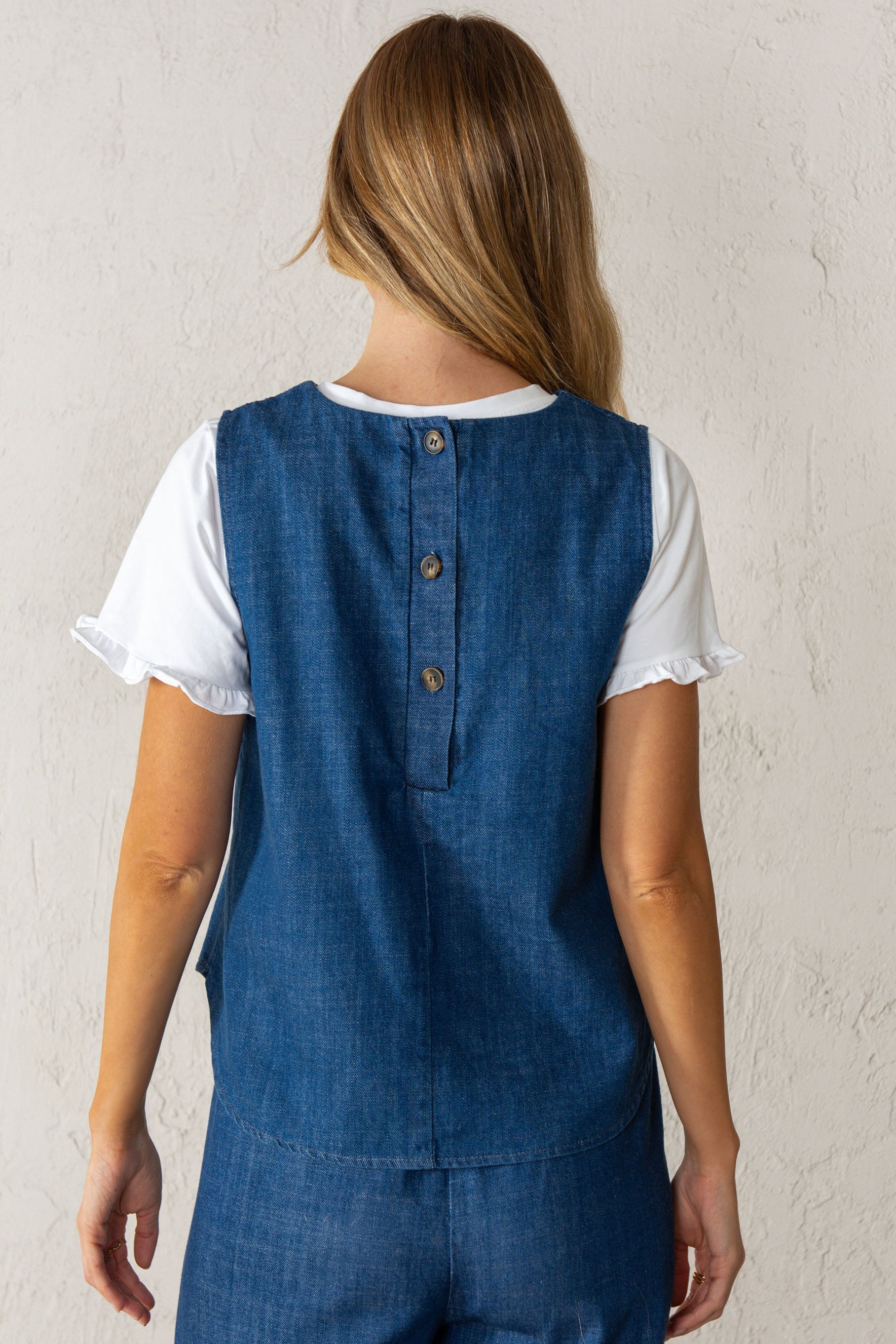 CHALECO VICTORIA // DENIM MEDIO