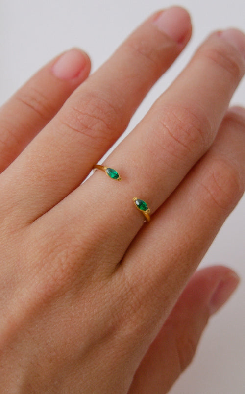 DOUBLE STONE RING // GREEN image 1